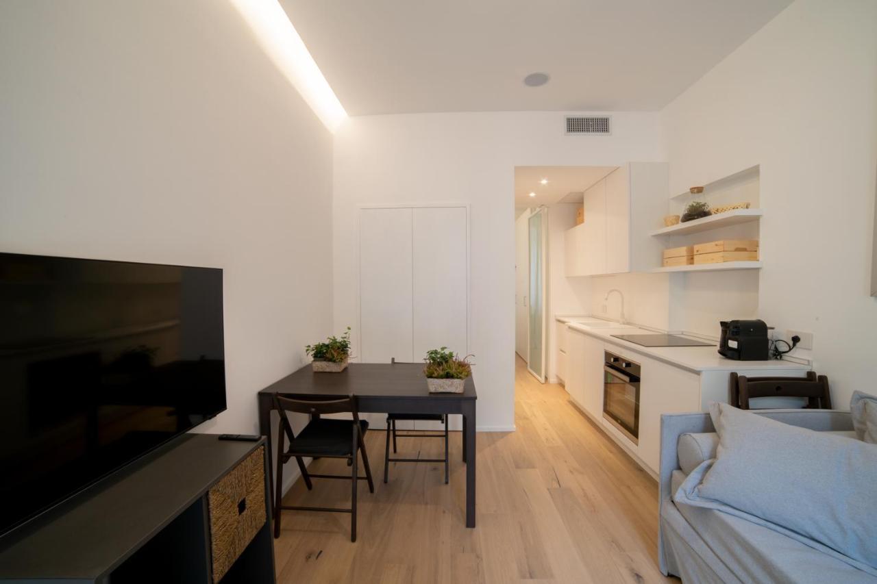 Navigli-Centro-Universita, Amazing New Apartment Milano Exteriör bild